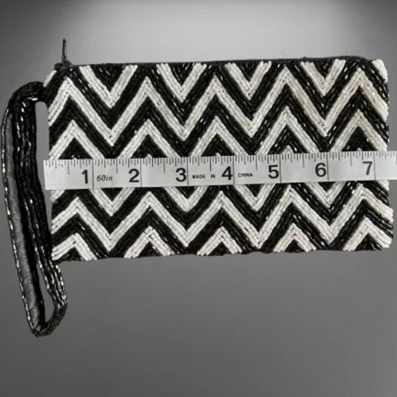 🖤 Moyna Black And White Beaded Wristlet/Clutch– Glam Party Bag - Picture 4 of 8